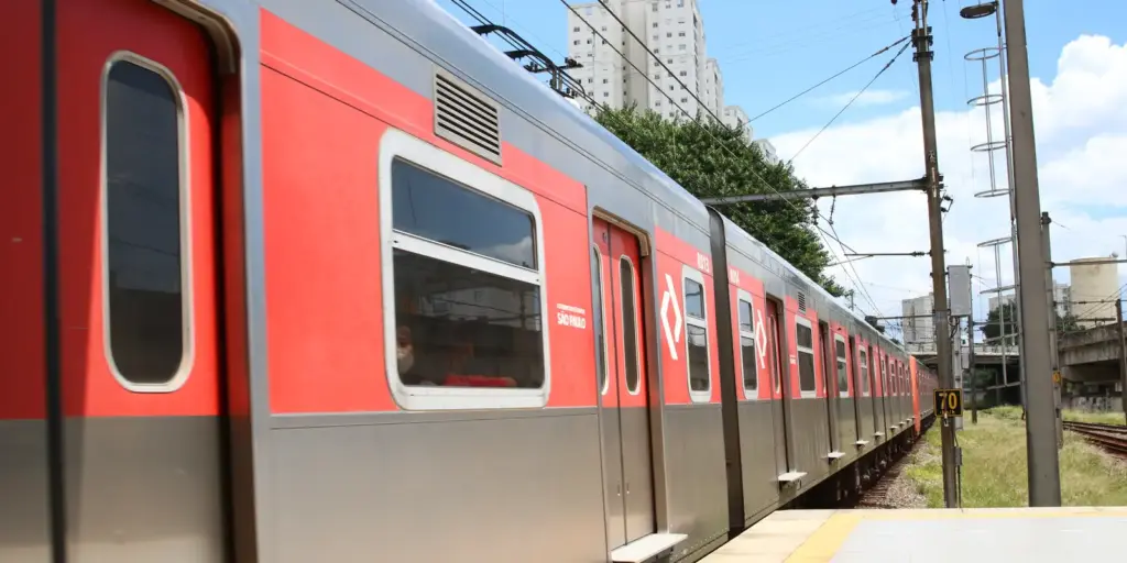 CPTM assumirá operação de linhas que falharam e causaram caos em SP CPTM assumirá operação de linhas que falharam e causaram caos em SP