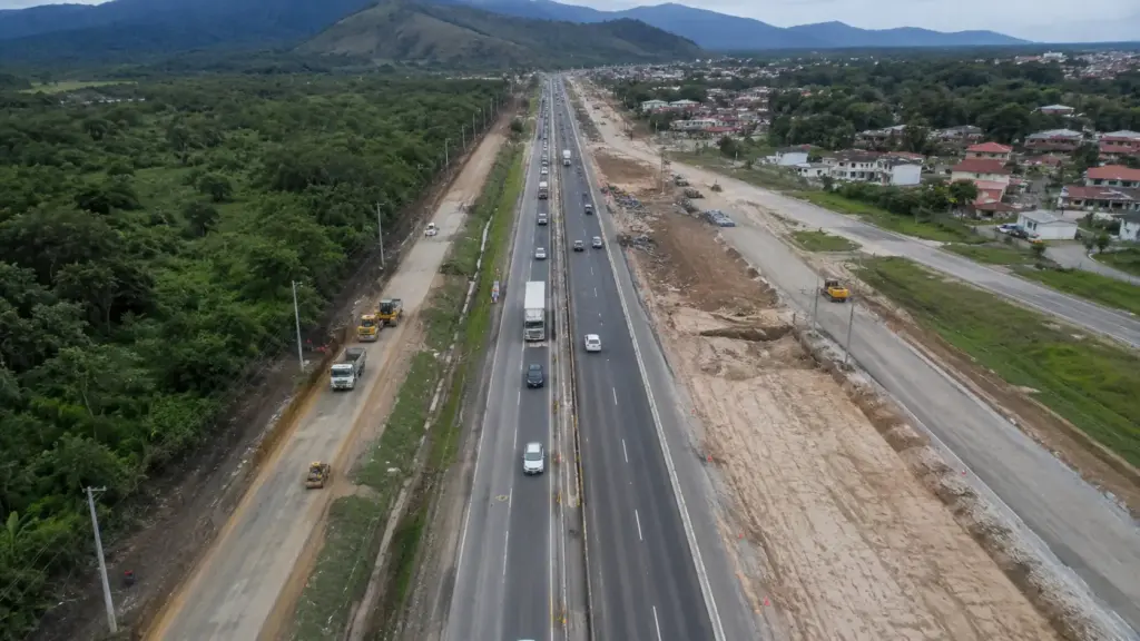 O que começou discretamente na Padre Manoel da Nóbrega deve impactar o dia a dia de milhares de motoristas: entenda por que o trânsito está mudando, quais trechos entram em obras e o que será transformado até o fim de 2027