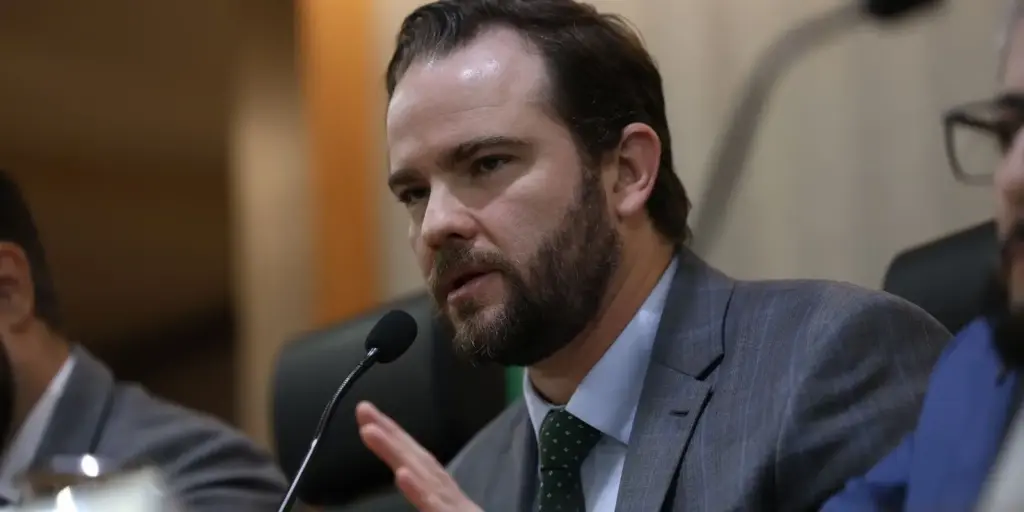 Durigan pretende mediar negociação do Rio com BNDES e Banco do Brasil