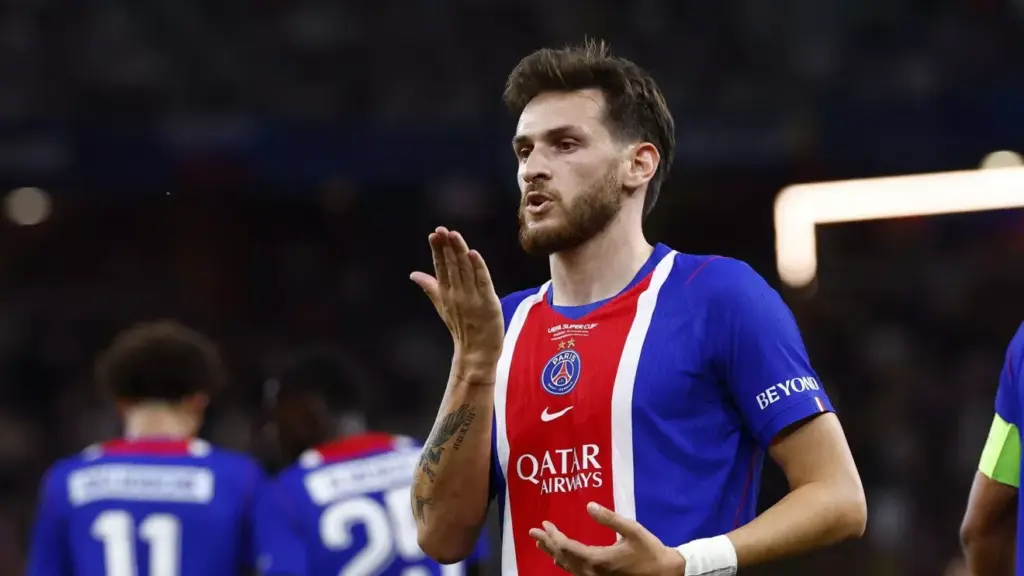 PSG vence Aston Villa e é bicampeão da Supercopa da Europa PSG vence Aston Villa e é bicampeão da Supercopa da Europa