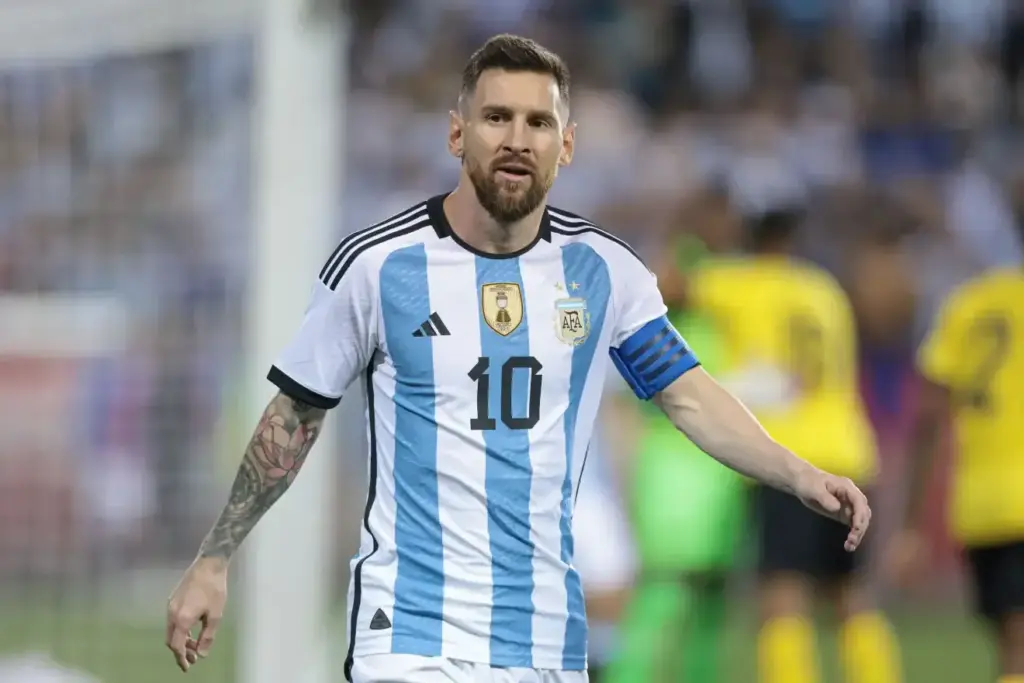 Messi anuncia aposentadoria da seleção argentina: “Não tenho mais para dar” Messi anuncia aposentadoria da seleção argentina: “Não tenho mais para dar”