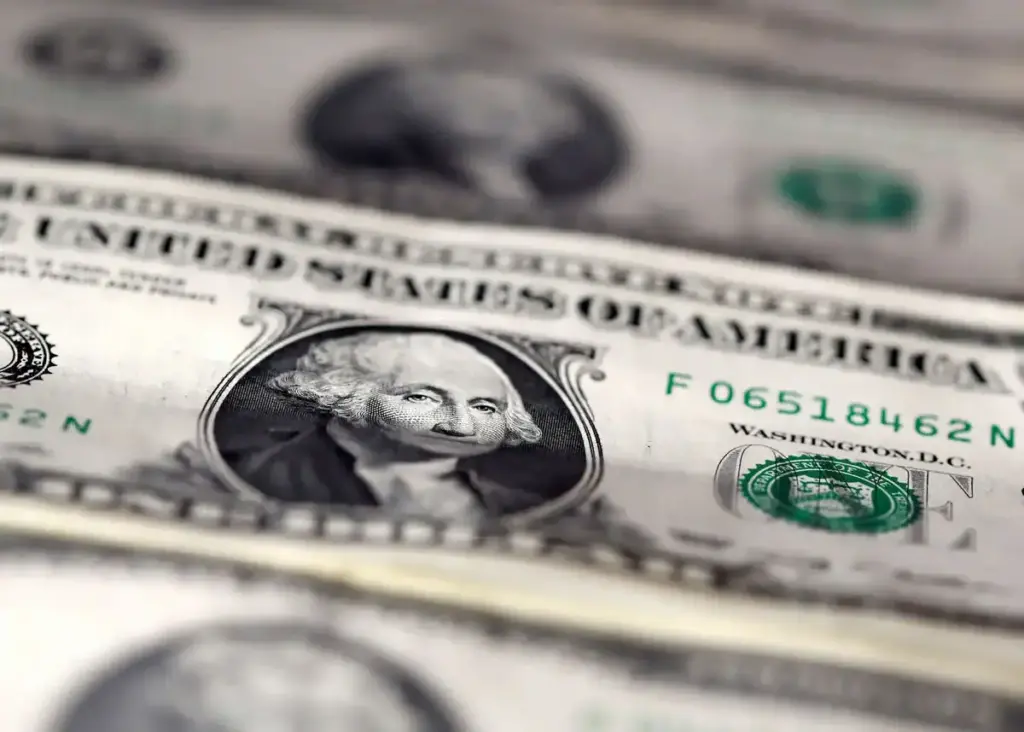 Dólar hoje sobe a R$ 5,11, com tensão entre EUA e Irã e dados de inflação no radar