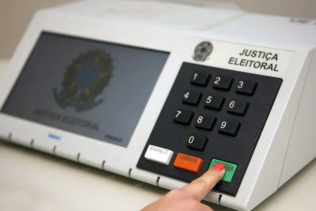 Eleições no Acre: mais de 90 mil eleitores têm voto facultativo, apontam dados do TSE Eleições no Acre: mais de 90 mil eleitores têm voto facultativo, apontam dados do TSE