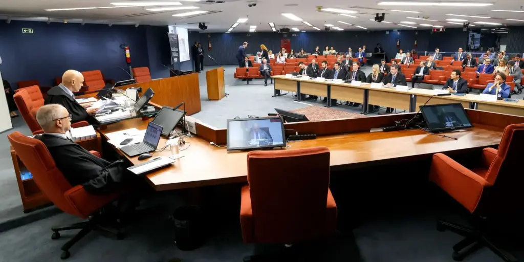 Crime organizado não se combate apenas com penas maiores, diz Moraes Crime organizado não se combate apenas com penas maiores, diz Moraes