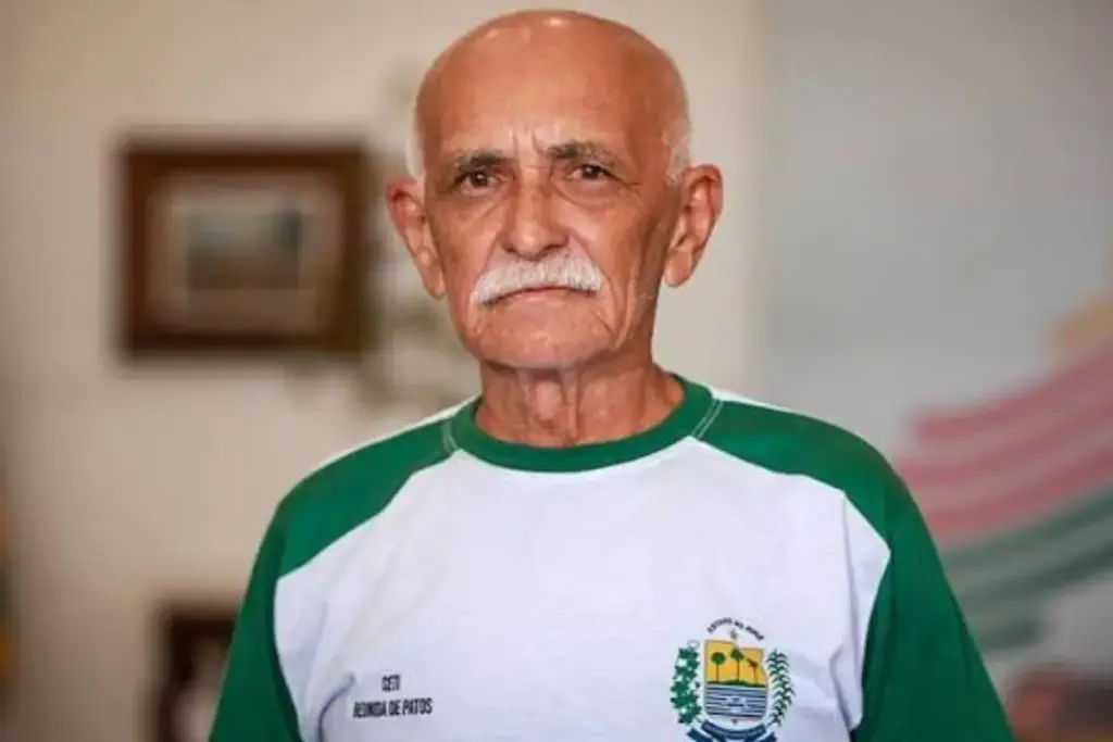 Aos 75 anos, morador do Piauí encara o vestibular de novo, vence a seleção pela segunda vez após voltar pela EJA e ganha nova chance na federal, mirando Ciências Biológicas e afirma que o conhecimento serve para a vida inteira