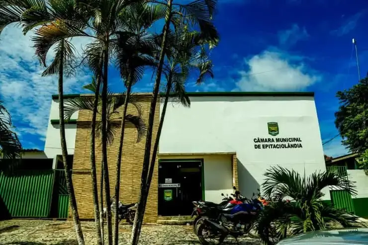 Após divergência no União Brasil, justiça extingue ação e mantém mandato de vereador de Epitaciolândia Após divergência no União Brasil, justiça extingue ação e mantém mandato de vereador de Epitaciolândia