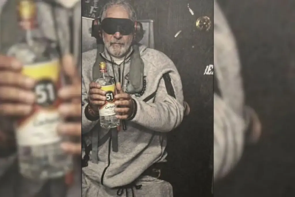 Deputado republicano da Flórida publicou uma montagem de inteligência artificial colocando o rosto de Lula no lugar de Maduro preso, vendado e com uma garrafa de cachaça na mão, escreveu que era o que o espera, e Eduardo Bolsonaro compartilhou Deputado republicano da Flórida publicou uma montagem de inteligência artificial colocando o rosto de Lula no lugar de Maduro preso, vendado e com uma garrafa de cachaça na mão, escreveu que era o que o espera, e Eduardo Bolsonaro compartilhou