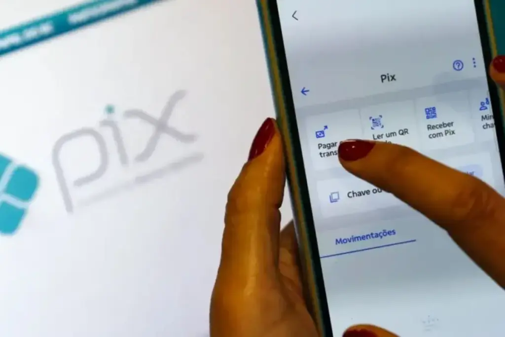 Diarista recebe PIX por engano, devolve o valor integral de boa-fé e ainda assim tem a conta bloqueada pelo banco, fica sem pagar água e luz e leva o caso à Justiça