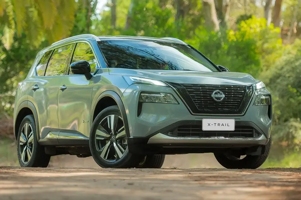 Esqueça o Toyota Corolla Cross Hybrid: Nissan confirma o X-Trail e-Power no Brasil com 213 cv, tração integral por dois motores elétricos e um motor 1.5 turbo que nunca move as rodas