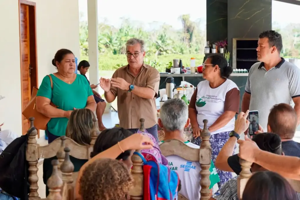Jorge Viana visita Polo Wilson Pinheiro, na Transacreana, criado durante seu governo