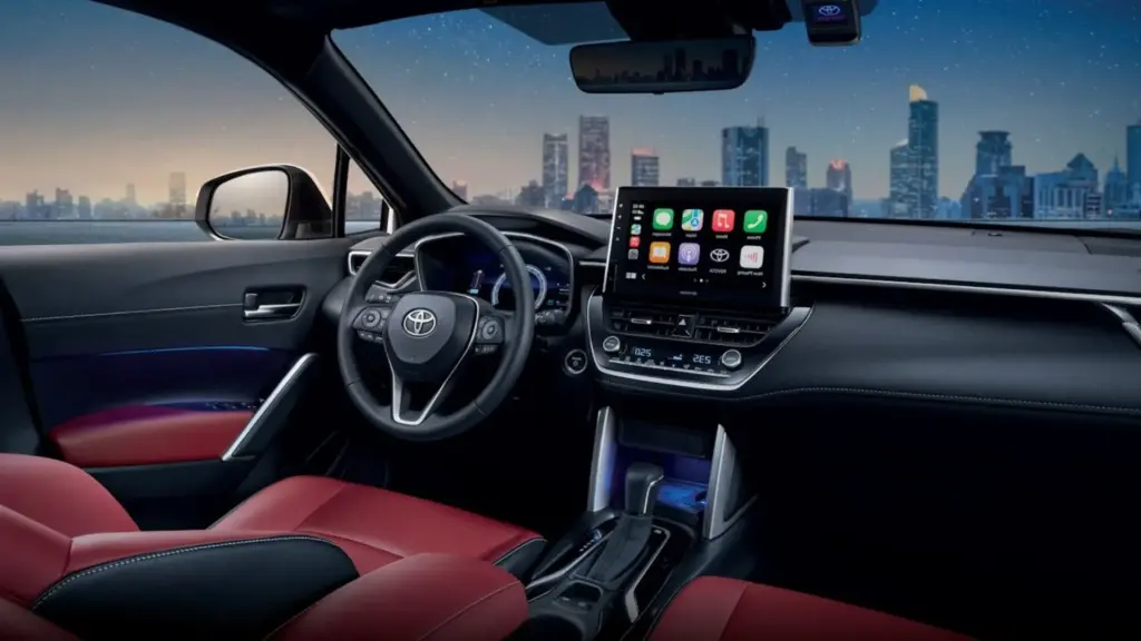 Toyota vai lançar ‘Kombi’ de 7 lugares: com motor híbrido plug-in de 223 cv, 4,64 metros de comprimento e tecnologia do RAV4, novo Corolla Cross deve estrear em 2028 com proposta mais sofisticada