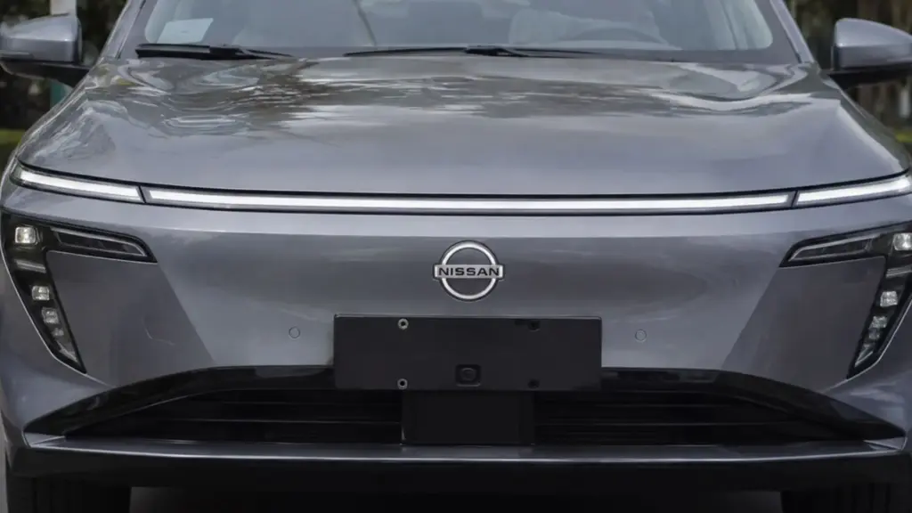 Esqueça o Toyota Corolla: novo sedã testado no Brasil terá autonomia para viajar de São Paulo a Belo Horizonte, motor de 272 cv, bateria de 73 kWh e quase 5 metros de comprimento