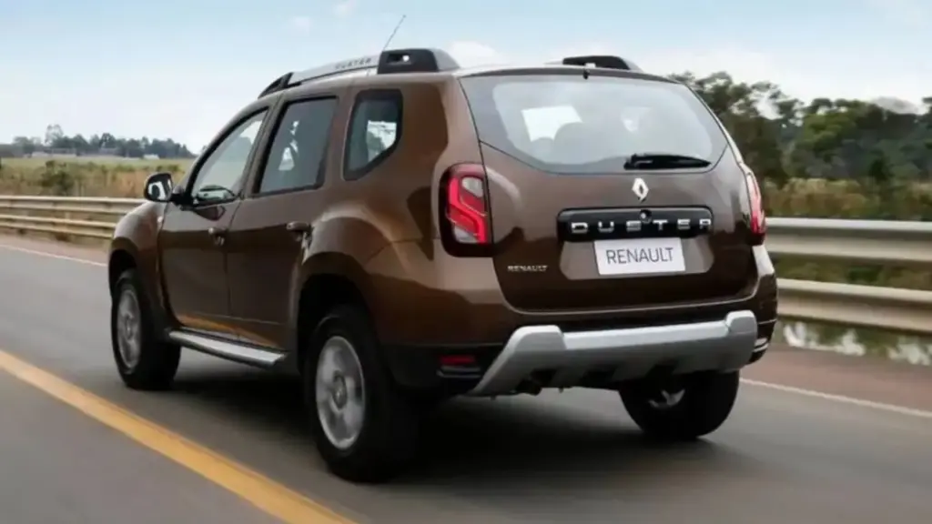Renault Duster 1.6 CVT usado parte de R$ 62 mil, traz motor do Nissan Kicks com 120 cv, câmbio que simula 6 marchas, porta-malas de 475 litros, 21 cm de altura do solo, controles de estabilidade e tração e mecânica robusta de fácil manutenção, além de suspensão resistente e espaço interno acima da média para a categoria. Renault Duster 1.6 CVT usado parte de R$ 62 mil, traz motor do Nissan Kicks com 120 cv, câmbio que simula 6 marchas, porta-malas de 475 litros, 21 cm de altura do solo, controles de estabilidade e tração e mecânica robusta de fácil manutenção, além de suspensão resistente e espaço interno acima da média para a categoria.