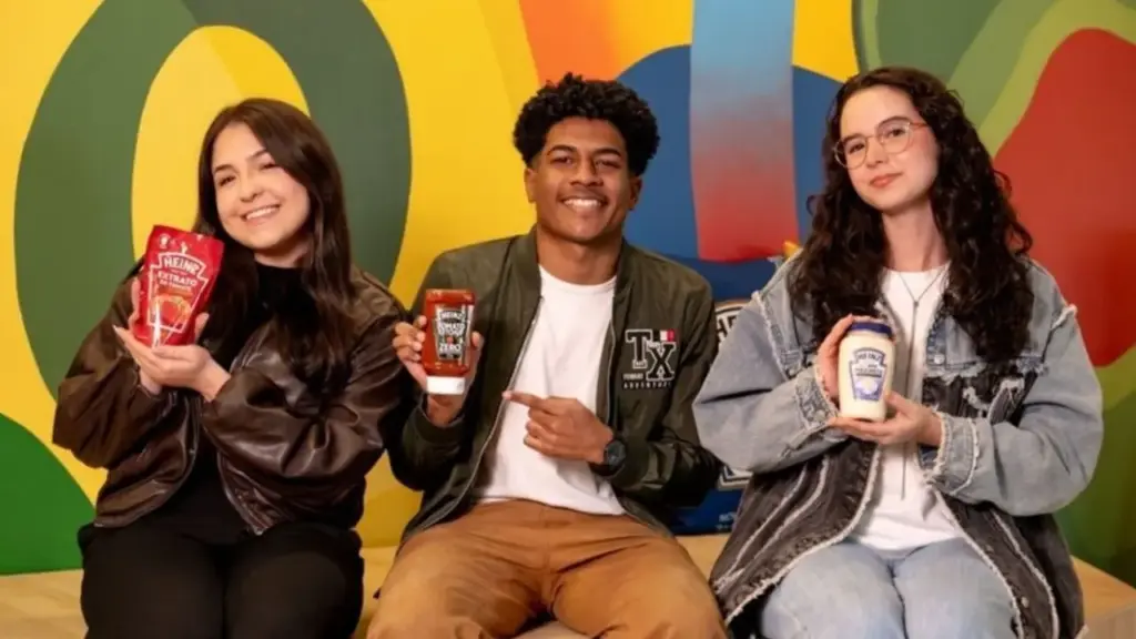Kraft Heinz, dona de Heinz, Hemmer e Quero, abre vagas de estágio com bolsa de R$ 2,2 mil, jornada de 30 horas semanais e sem exigir inglês, oferece oportunidades em São Paulo, Goiás e Santa Catarina e aceita inscrições de estudantes até 22 de setembro para o programa de 2027 Kraft Heinz, dona de Heinz, Hemmer e Quero, abre vagas de estágio com bolsa de R$ 2,2 mil, jornada de 30 horas semanais e sem exigir inglês, oferece oportunidades em São Paulo, Goiás e Santa Catarina e aceita inscrições de estudantes até 22 de setembro para o programa de 2027