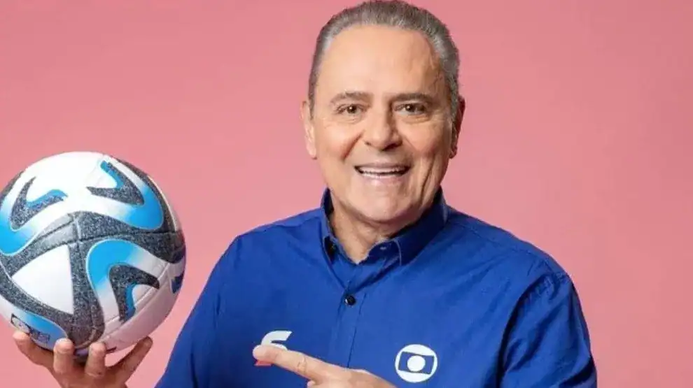 Luis Roberto volta à Globo quatro meses após diagnóstico de câncer Luis Roberto volta à Globo quatro meses após diagnóstico de câncer