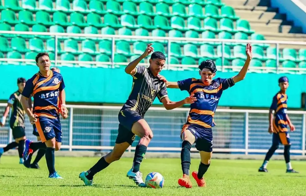 Glória Perez estreia contra o Colégio Darwin no Brasileiro Sub-18