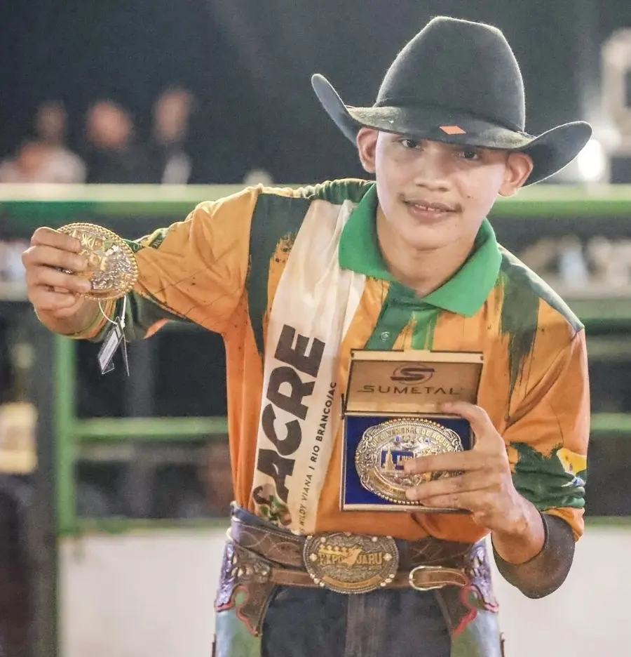 Raul Wanglei vence o rodeio da Expoacre 2026 e garante vaga em Barretos