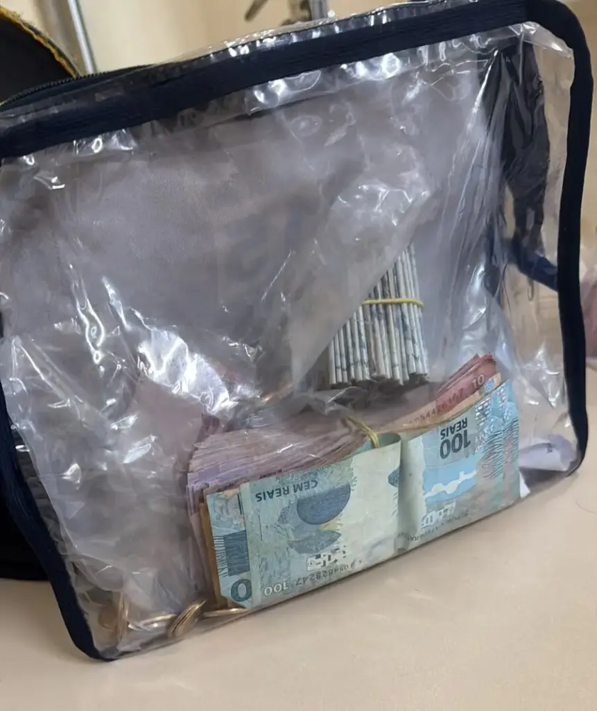 PM recupera R$ 3,4 mil e apreende ferramentas após furto a farmácia em Rio Branco