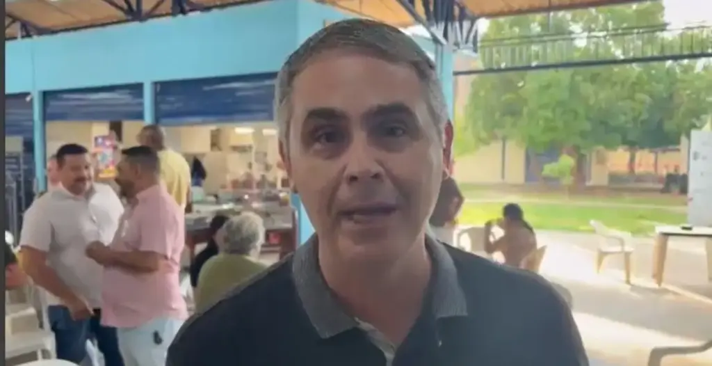 Em agenda de campanha com Mailza, Marcus Alexandre defende importância dos mercados para produtores de Rio Branco