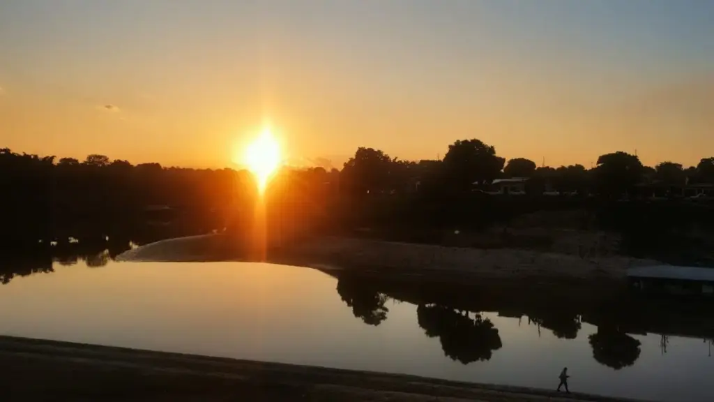 Sábado será de calor intenso e tempo seco, com sol e nuvens no Acre