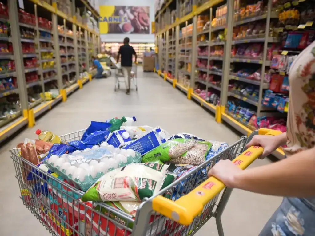 Custo da cesta básica cai 3,56% em Rio Branco e chega a R$ 737,52 em agosto