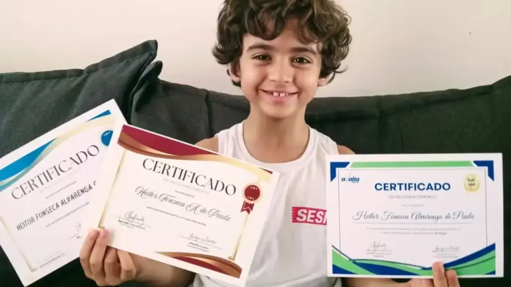Aos 9 anos, pequeno gênio brasileiro entrou para a Mensa após avaliação apontar QI superior ao de 98% da população; Heitor coleciona medalhas em matemática e robótica e habilidade com desenho