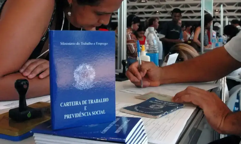 Desocupação cai 1,6 ponto percentual no Acre no 2° trimestre de 2026