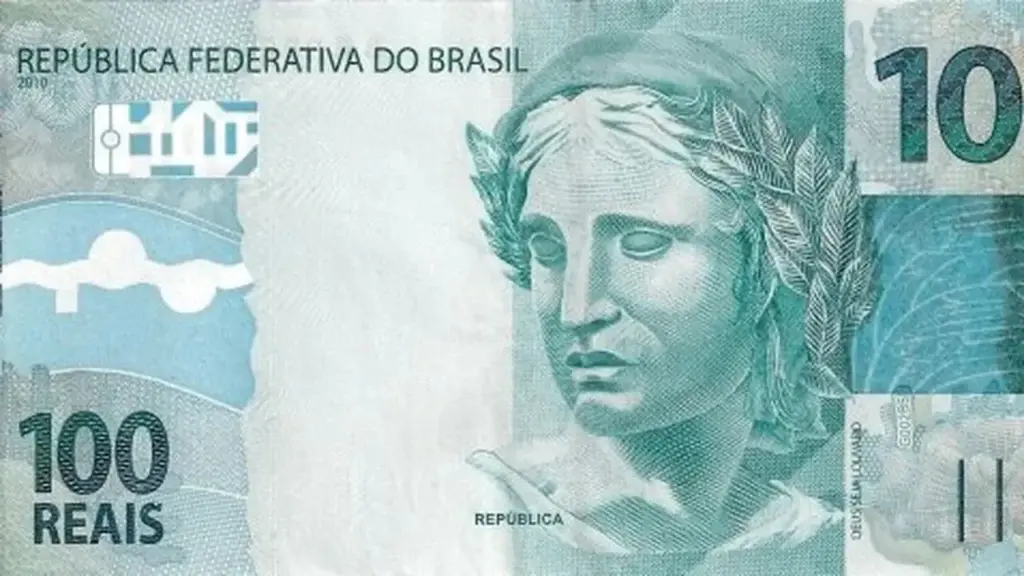 Ele quitou um empréstimo por transferência, uma falha de comunicação fez a quantia sair duas vezes, e quem embolsou os R$ 50 mil a mais decidiu ficar com o dinheiro alegando uma dívida antiga, até o tribunal mandar devolver tudo corrigido e ainda somar R$ 10 mil de indenização por dano moral