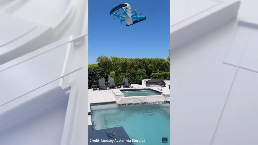 Mulher recebe entrega por drone da Amazon em cerca de 20 minutos, mas vê pacote cair dentro da piscina justamente quando empresa anuncia expansão do Prime Air para 500 cidades e municípios até o fim de 2026