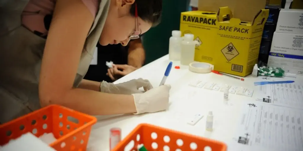 Estudo sobre hepatites virais traça panorama da doença em onze anos Estudo sobre hepatites virais traça panorama da doença em onze anos