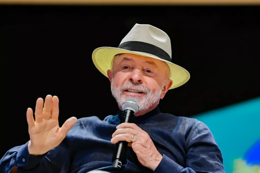 Lula diz que suspeitas contra Lulinha são “ilações” tiradas de conversas com lobista “pilantra”