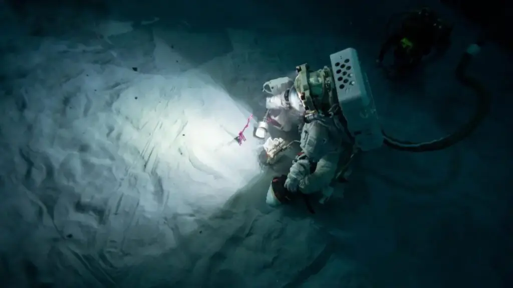 NASA transforma piscina gigante em solo lunar para preparar astronautas para missão Artemis IV NASA transforma piscina gigante em solo lunar para preparar astronautas para missão Artemis IV
