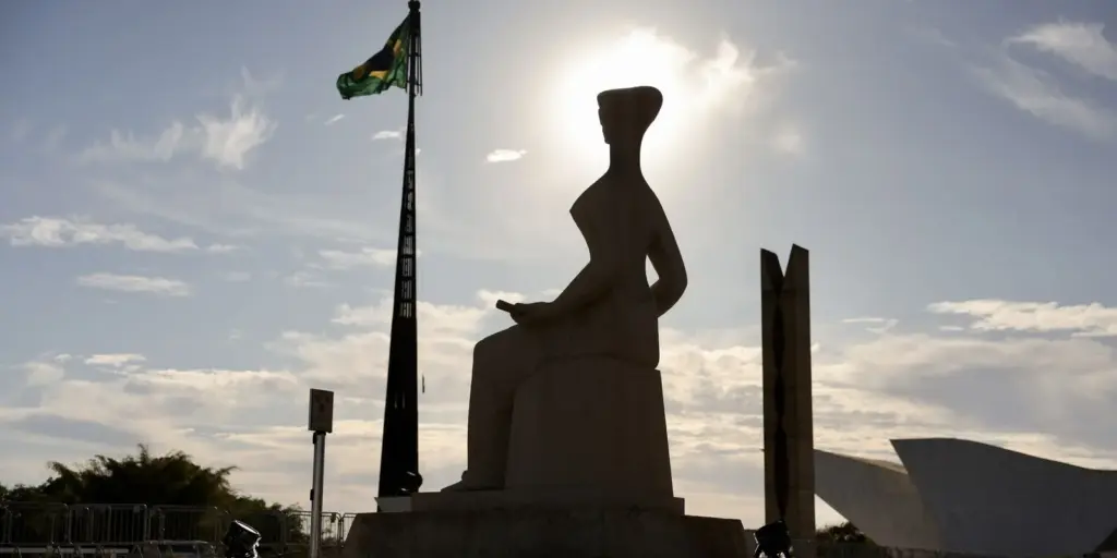 Brasileiro tem dificuldade em saber seus direitos, aponta pesquisa Brasileiro tem dificuldade em saber seus direitos, aponta pesquisa