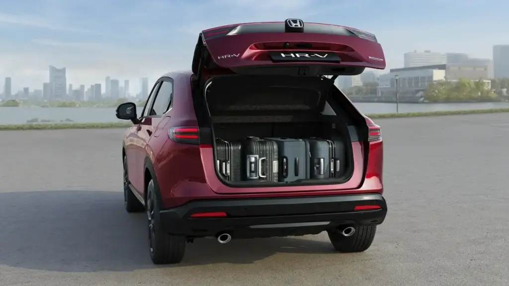 Quanto custa manter um Honda HR-V EX 2026? Valores anuais incluem IPVA, seguro combustível e revisão