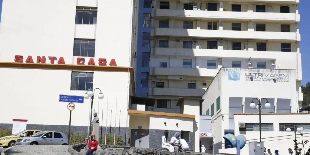 Lei prorroga uso do FGTS em hospitais filantrópicos ligados ao SUS
