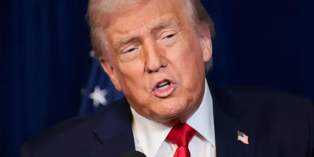 Trump assina decretos e restringe cidadania por nascimento Trump assina decretos e restringe cidadania por nascimento