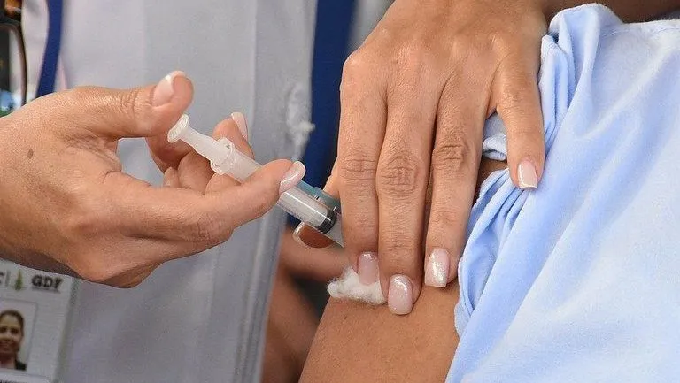 Dia D de vacinação é realizado neste sábado em todo o país Dia D de vacinação é realizado neste sábado em todo o país