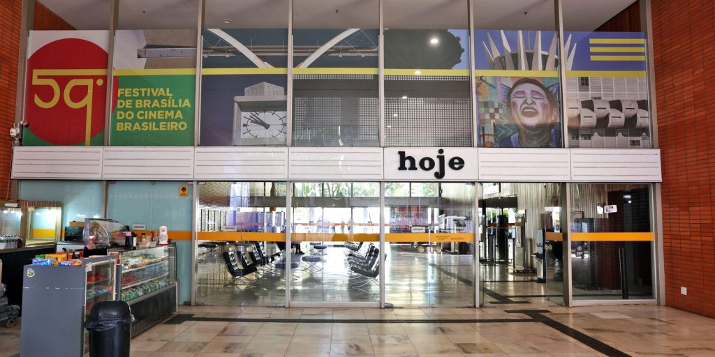 Longa de André Novais vence o Festival de Brasília de Cinema Longa de André Novais vence o Festival de Brasília de Cinema