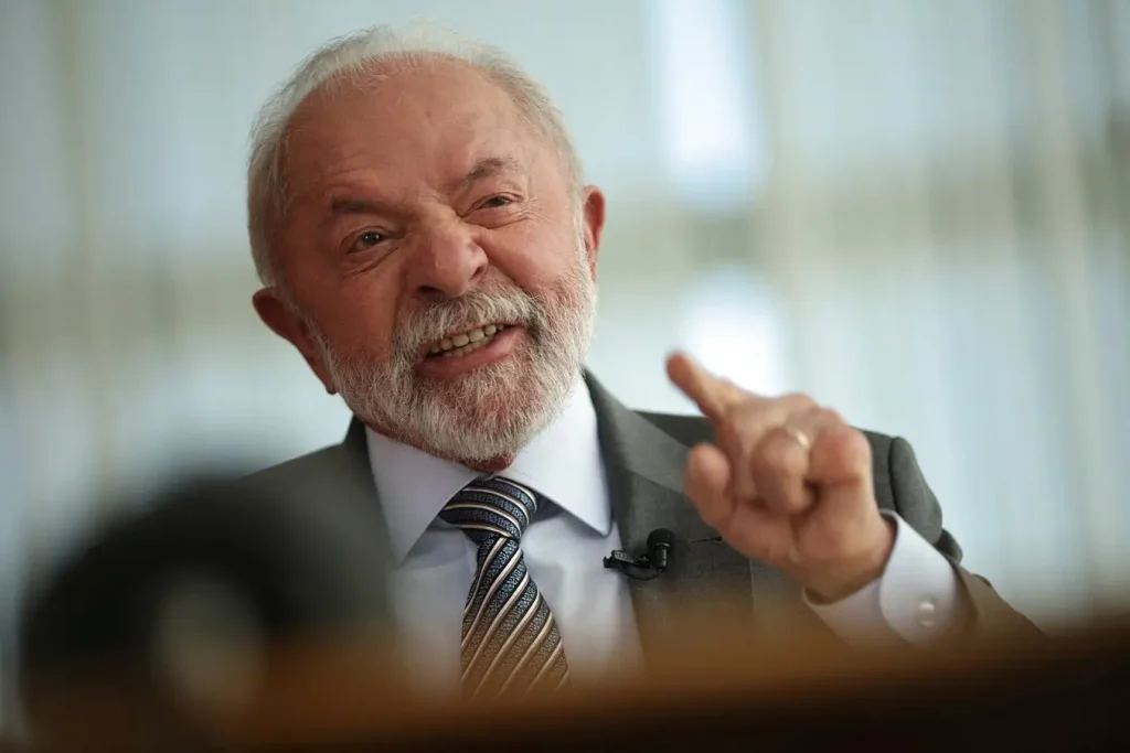 Lula rebate crítica de times, nega prejuízo com proibição a bets e cita lei das SAFs