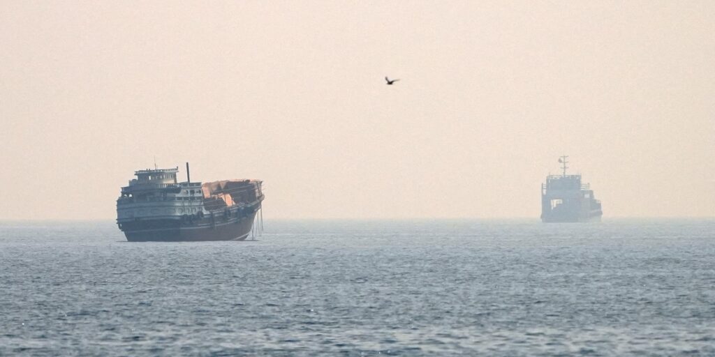 Países do Golfo Pérsico cancelam reunião sobre reabertura de Ormuz Países do Golfo Pérsico cancelam reunião sobre reabertura de Ormuz