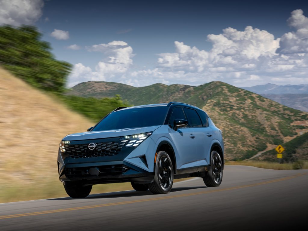 Novo Nissan Rogue 2027 enfrenta o RAV4 com dois motores elétricos, tração integral e motor a gasolina que gera energia sem mover as rodas Novo Nissan Rogue 2027 enfrenta o RAV4 com dois motores elétricos, tração integral e motor a gasolina que gera energia sem mover as rodas