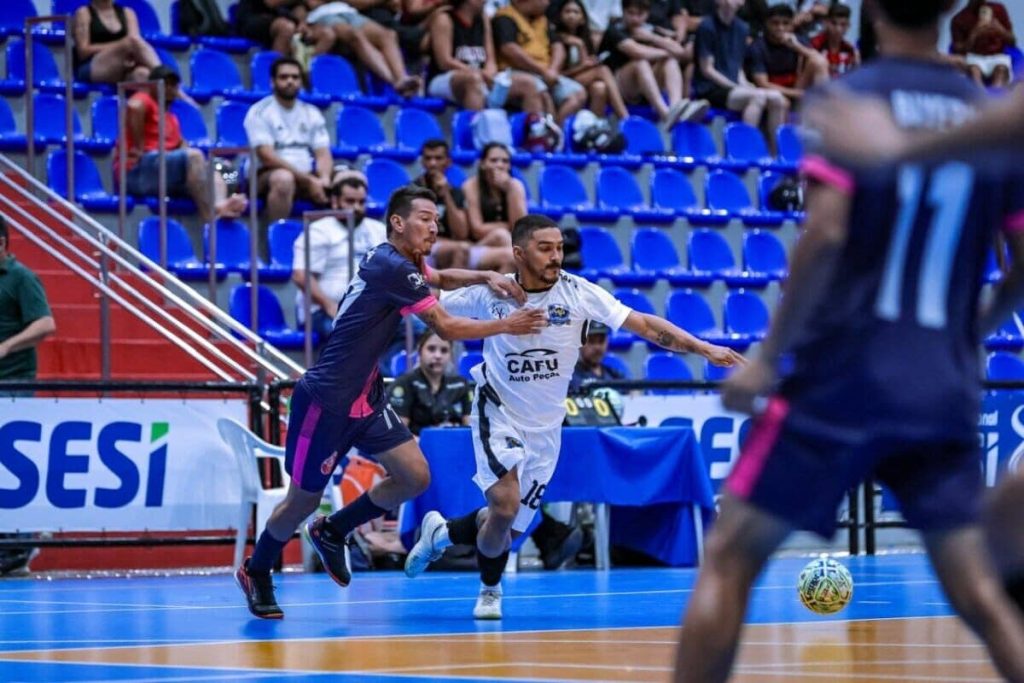 3 partidas marcam a 7ª Copa TV Gazeta de Futsal nesta segunda-feira
