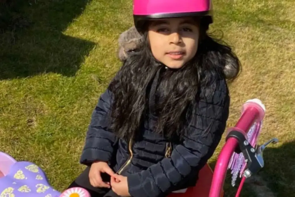 Menina de 5 anos escreveu em 2020 carta ao vizinho de 93 que ficou isolado no confinamento, prometeu que ele não passaria aquilo sozinho e a resposta emocionada do idoso correu o mundo