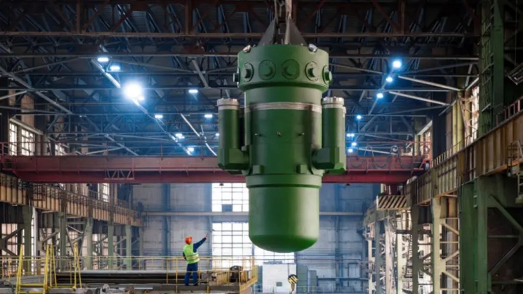 Rússia conclui fabricação de segundo reator para nova usina nuclear flutuante