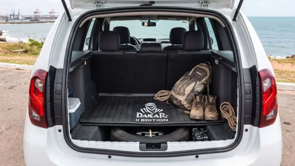Por menos de R$ 68 mil, Renault Duster Dakar 2.0 4×4 entrega 148 cv, porta-malas gigante de 475 litros, tração integral e até 11,4 km/L para quem ainda quer um “SUV raiz de verdade”