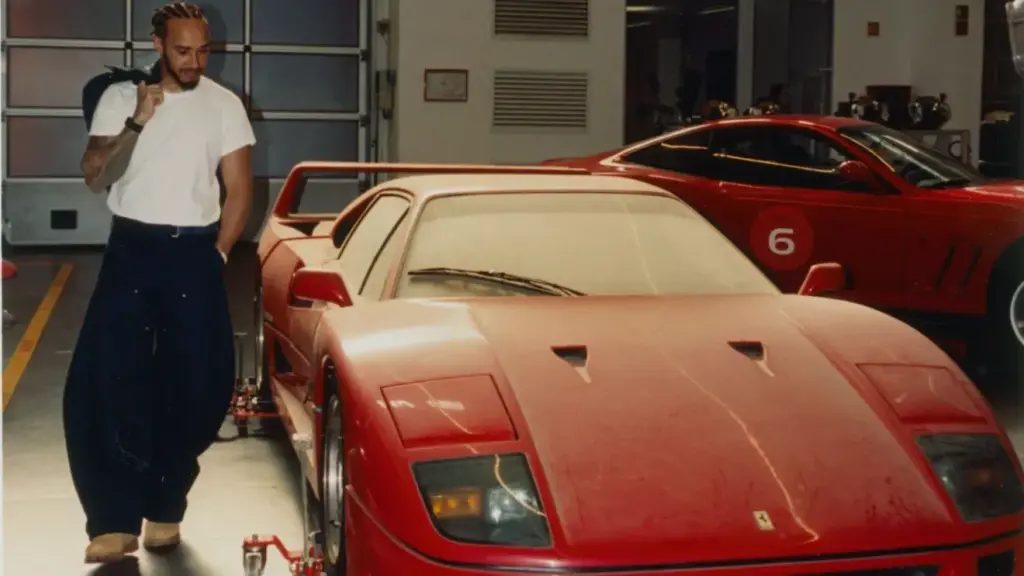 Hamilton restaura Ferrari F40: conheça a história do clássico dos anos 80
