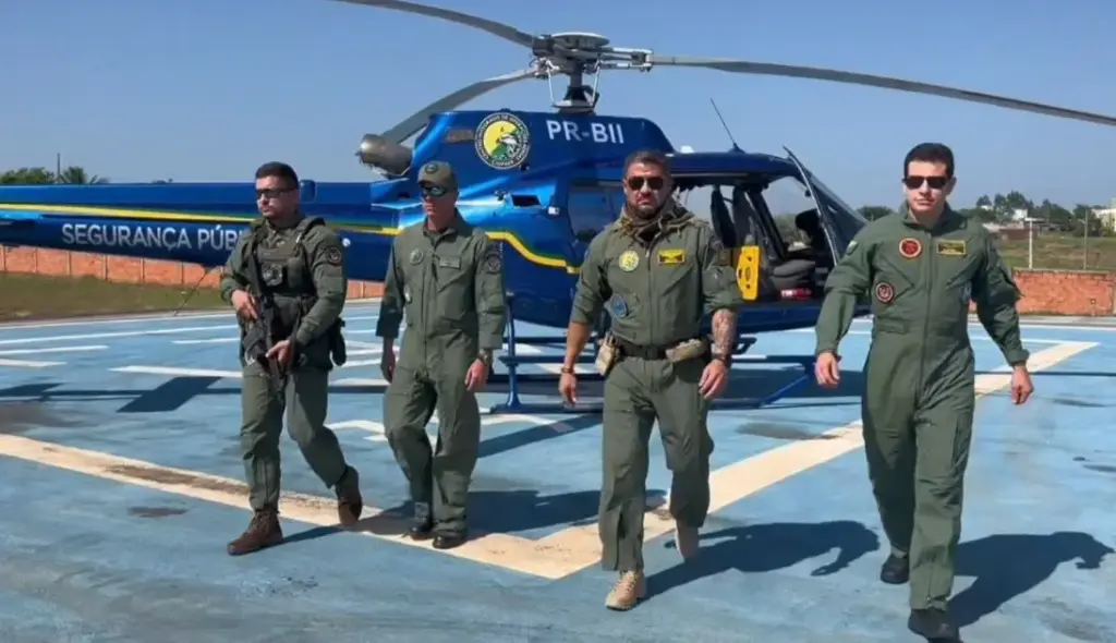 Comandante do Ciopaer relata parto histórico realizado durante voo de resgate no Acre Comandante do Ciopaer relata parto histórico realizado durante voo de resgate no Acre