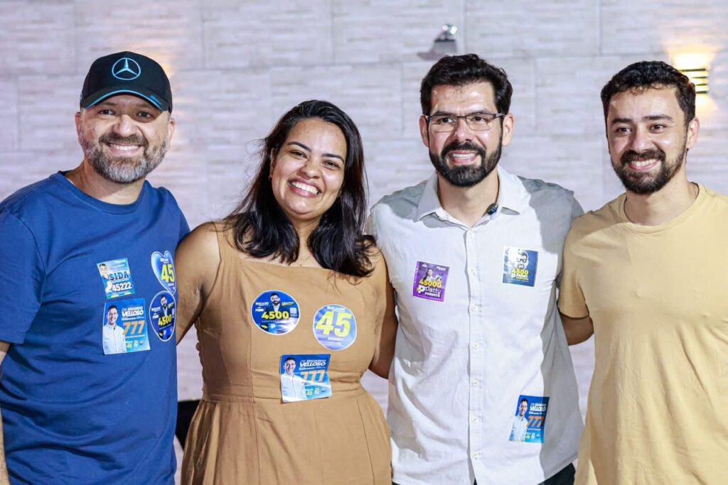 Pedro Pascoal reúne apoiadores em grande agenda na Sobral e defende expansão da regionalização da saúde Pedro Pascoal reúne apoiadores em grande agenda na Sobral e defende expansão da regionalização da saúde