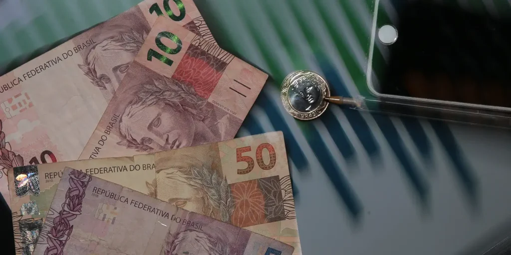Ata do Copom atribui corte da Selic à desaceleração da economia Ata do Copom atribui corte da Selic à desaceleração da economia