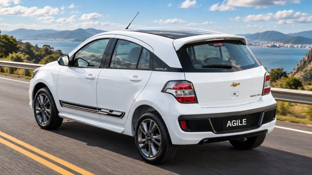 Carro usado barato da Chevrolet: Com 327 litros de porta-malas, motor 1.4 flex de até 102 cv, câmbio automatizado e consumo rodoviário de até 11,5 km/l, o Chevrolet Agile LTZ Effect 2014 oferece espaço amplo e economia de combustível por cerca de R$ 38,5 mil